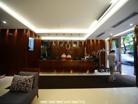 Отель Super 8 Guangzhou Railyway Station Экстерьер фото
